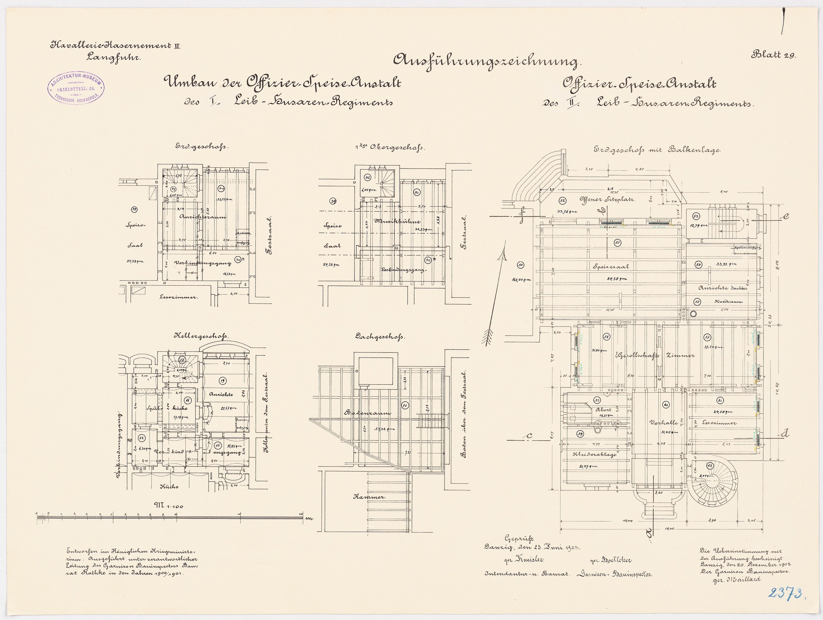Ein detaillierter Grundrissplan des ehemaligen Bundeskanzleramts in der Bundesrepublik Deutschland, der architektonische Layouts und Textanmerkungen zeigt.