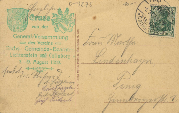 Alter deutscher Briefmarke auf einem Umschlag vom 7. August 1909 mit Text, der die Reise zwischen Österreich und Deutschland anzeigt.