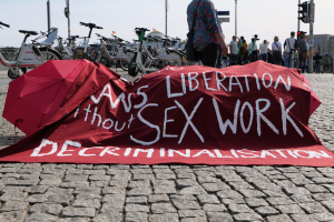 Diskussion um Aufnahme-Regeln im Heath Bath: Initiative 'Eltern gegen die Rechte' erhebt schwere Diskriminierungsvorwürfe - SPD spricht von einem 'falschen Signal'