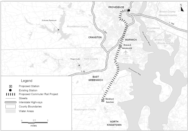 Schwarze und weiße Stadtkarte mit einem Fluss, beschriftet mit 'Vorgeschlagenes S-Bahn-Projekt' auf der linken Seite, die Straßen, Autobahnen und Stadtmerkmale zeigt.